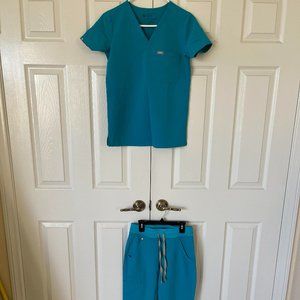 FIGS Teal XXS Scrub Set